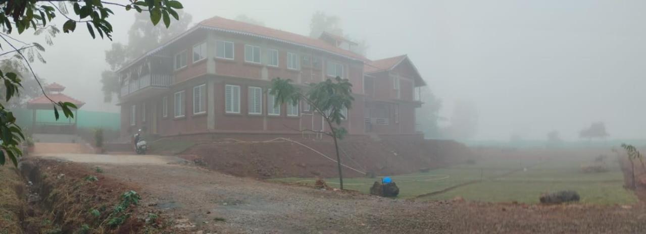 Vanvarsha Resort Chandoli Экстерьер фото